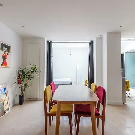 Showroom - 6p - Center Of Appartement Parijs
