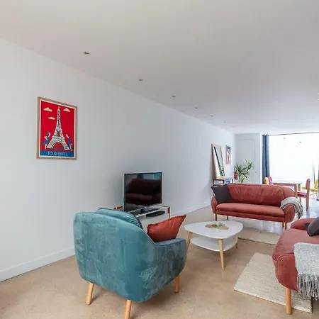 Appartement Showroom - 6p - Center Of *
