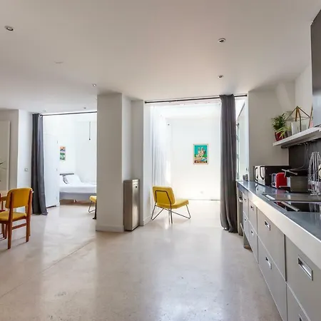 Showroom - 6p - Center Of Appartement