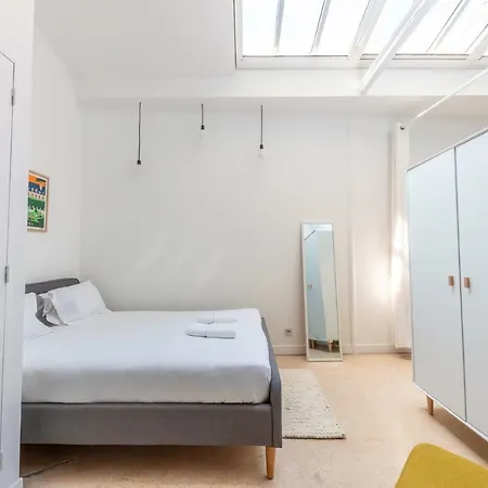 Showroom - 6p - Center Of Appartement *