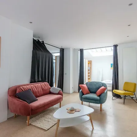 Showroom - 6p - Center Of Appartement *